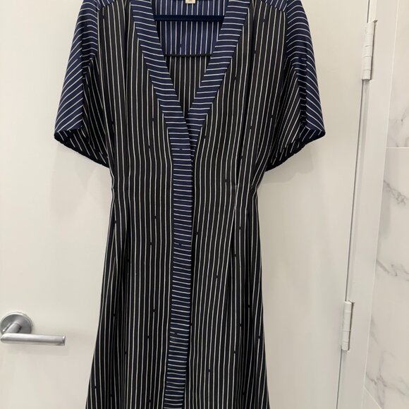 DIANE VON FURSTENBERG (DVF) Silk Wrap Dress Navy Black Pinstripe Kimono Style L - Picture 5 of 9